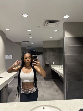 keepmefrail Nahé Úniky OnlyFans Fotka 1