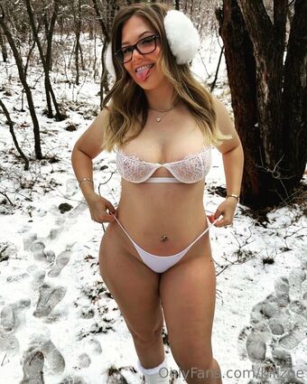 killzoe Nahé Úniky OnlyFans Fotka 36