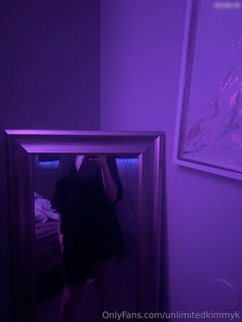 KimmyK (@exclusivekimmyk)