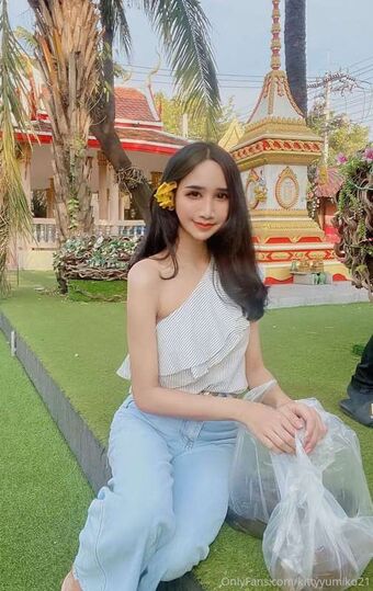 Kitty 21