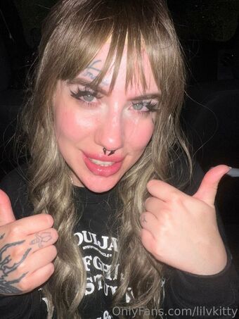 kittykityv Nahé Úniky OnlyFans Fotka 23