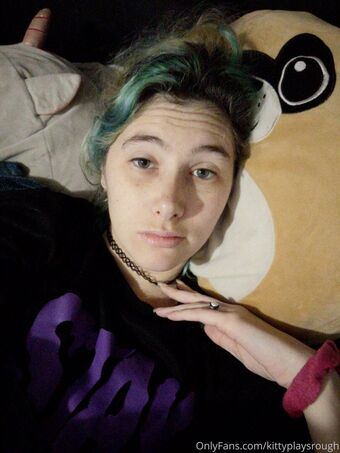 kittyplaysrough Nahé Úniky OnlyFans Fotka 1