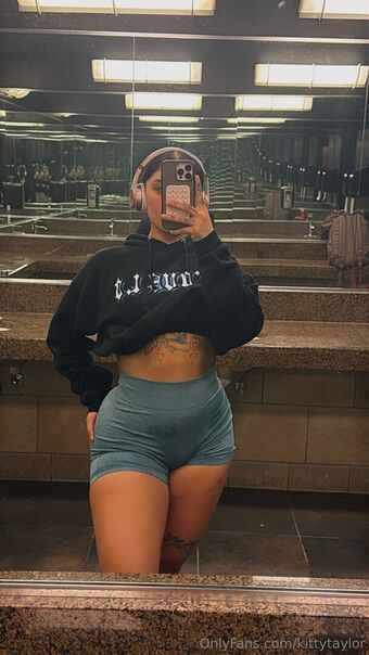 kittytaylor Nahé Úniky OnlyFans Fotka 4