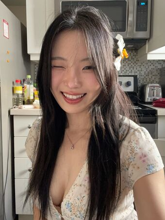 Kong Nahé Úniky OnlyFans Fotka 28