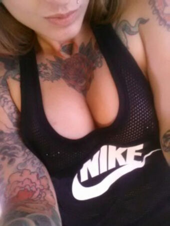 Lalanuit Nahé Úniky OnlyFans Fotka 7