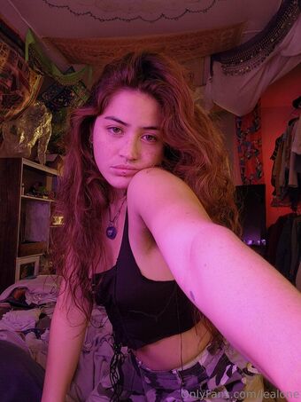 lealone Nahé Úniky OnlyFans Fotka 17
