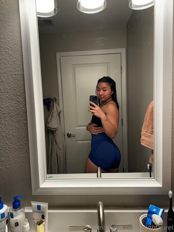 leighlaurel