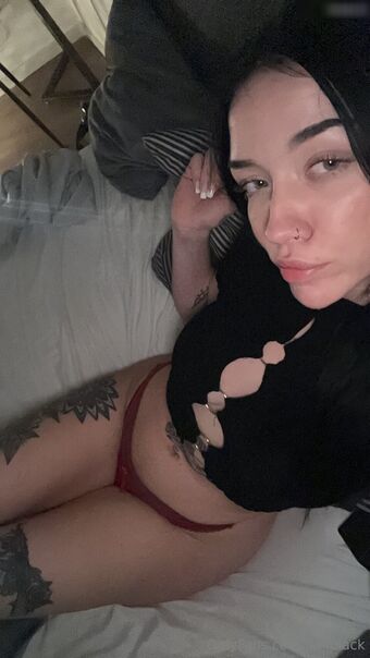 leniblack Nahé Úniky OnlyFans Fotka 10