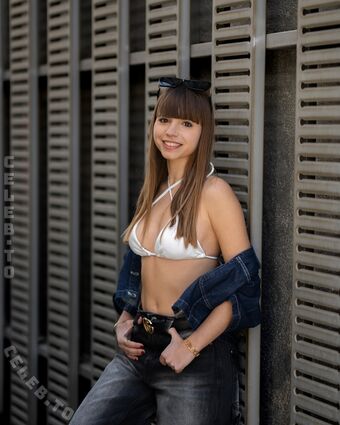 Lidia Izquierdo Nahé Úniky OnlyFans Fotka 32