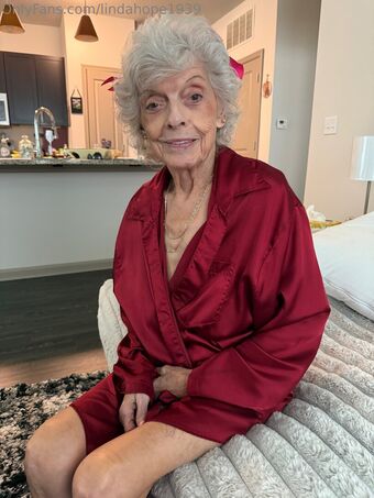 lindahope1939