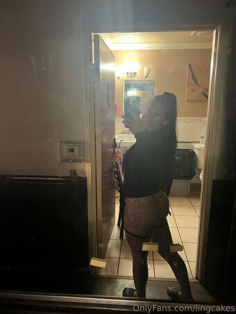 Lingcakes Nahé Úniky OnlyFans Fotka 42