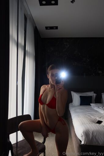 lisabecker Nahé Úniky OnlyFans Fotka 6