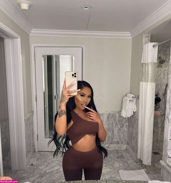 lissythedoll Nahé Úniky OnlyFans Fotka 24