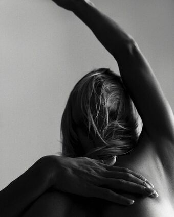 Liya Odesskaya Nahé Úniky OnlyFans Fotka 10