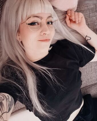 LostKittn Nahé Úniky OnlyFans Fotka 37