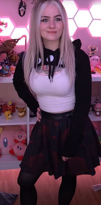 LostKittn Nahé Úniky OnlyFans Fotka 44