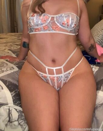 lovely Nahé Úniky OnlyFans Fotka 13