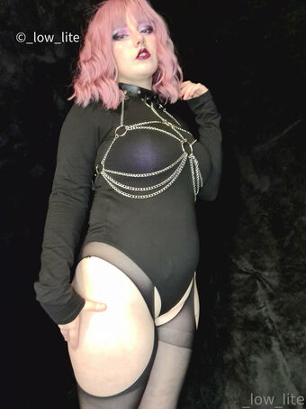 low_lite Nahé Úniky OnlyFans Fotka 7