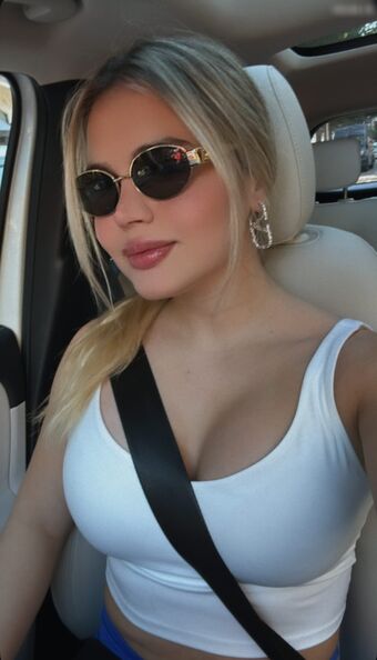 Luana Alonso Nahé Úniky OnlyFans Fotka 33