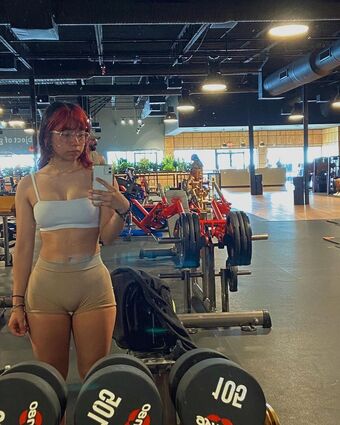 Luhhisa Nahé Úniky OnlyFans Fotka 9