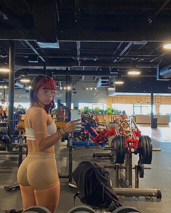Luhhisa Nahé Úniky OnlyFans Fotka 13