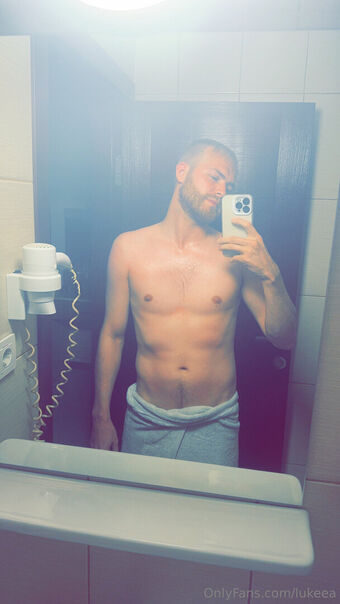lukeea Nahé Úniky OnlyFans Fotka 3