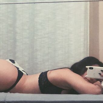Luluts Nahé Úniky OnlyFans Fotka 7