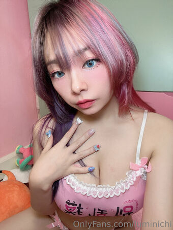 Luminichi Nahé Úniky OnlyFans Fotka 99