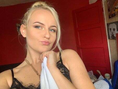 Luna_Eclipse187 Nahé Úniky OnlyFans Fotka 7