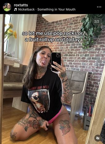 LunaticRoxy Nahé Úniky OnlyFans Fotka 1