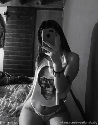 lunitafree Nahé Úniky OnlyFans Fotka 14