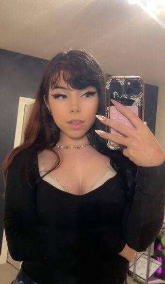 Luusilly Nahé Úniky OnlyFans Fotka 16