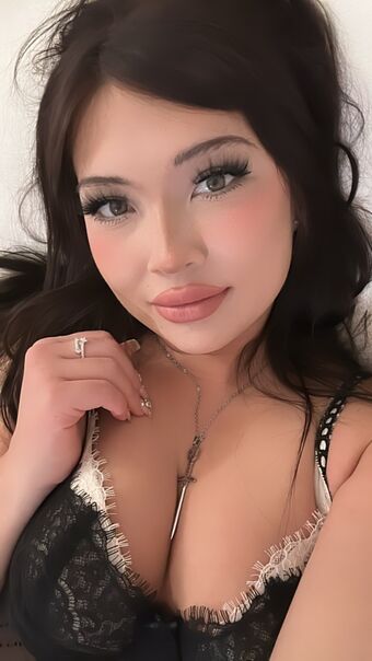 LuxTinglesASMR