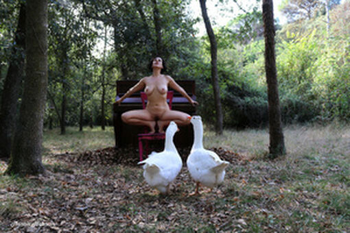 Luz Del Fierro Nahé Úniky OnlyFans Fotka 57