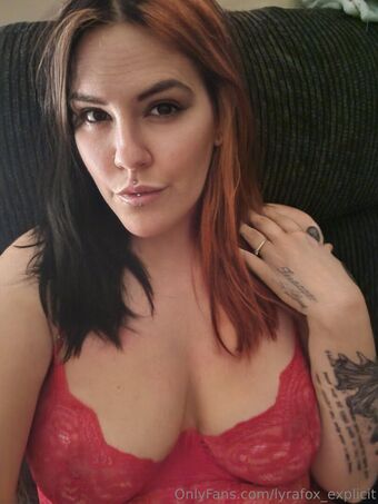 lyrafox_explicit Nahé Úniky OnlyFans Fotka 18