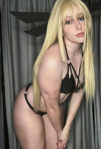 Maantisx Nahé Úniky OnlyFans Fotka 8