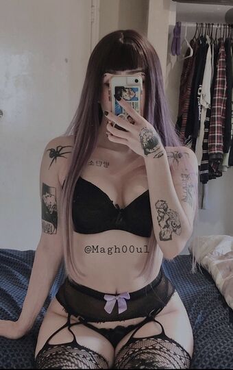 Magh0ul Nahé Úniky OnlyFans Fotka 1