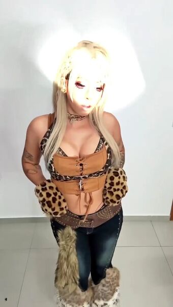 Magic Phyra Nahé Úniky OnlyFans Fotka 409
