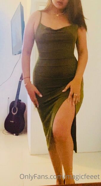 magicfeeet Nahé Úniky OnlyFans Fotka 6
