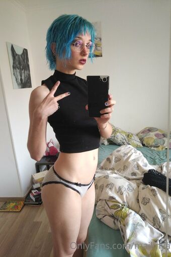 mailinya Nahé Úniky OnlyFans Fotka 5