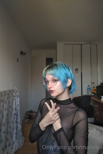 mailinya Nahé Úniky OnlyFans Fotka 8
