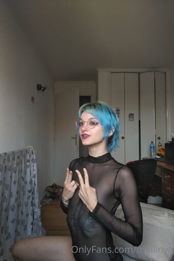 mailinya Nahé Úniky OnlyFans Fotka 10