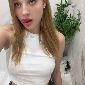 Maja-Sofie Nahé Úniky OnlyFans Fotka 13
