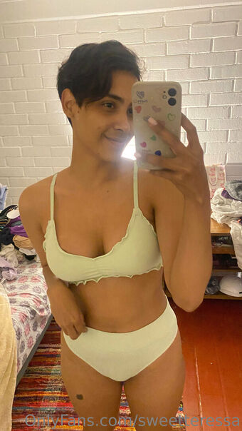 malavip Nahé Úniky OnlyFans Fotka 6