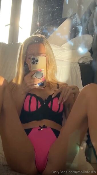 malinfasth Nahé Úniky OnlyFans Fotka 13
