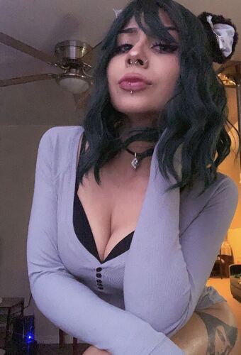 Maljackie Nahé Úniky OnlyFans Fotka 2