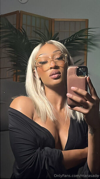 marasade Nahé Úniky OnlyFans Fotka 27