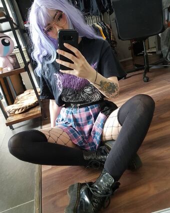 MarieWinter Nahé Úniky OnlyFans Fotka 4