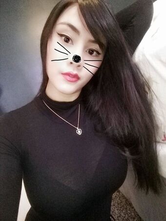 Marine Nahé Úniky OnlyFans Fotka 22