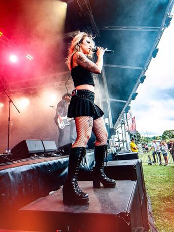 Marisa Rodriguez Singer Nahé Úniky OnlyFans Fotka 10